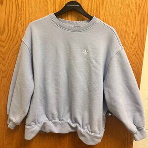 Light Blue Oversized Crewneck Sweatshirt | Minimal Logo | Cozy Athleisure